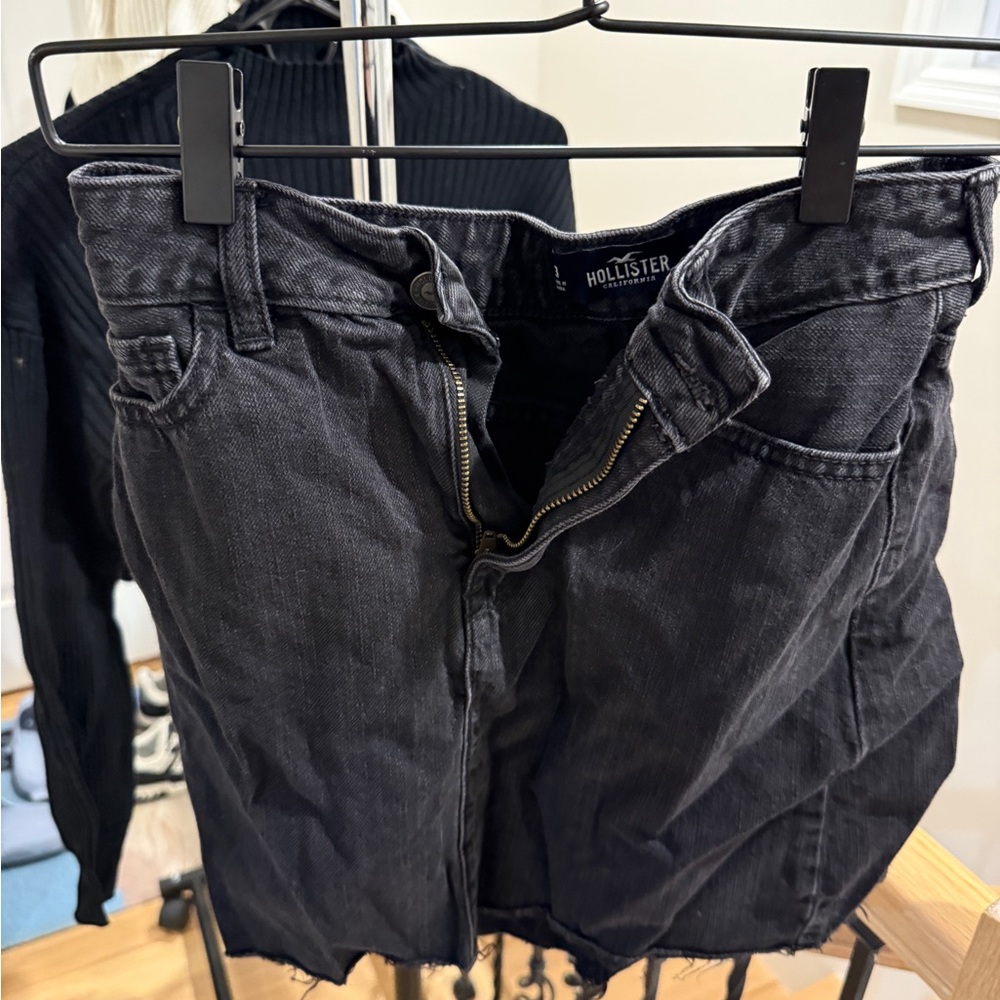 Hollister Men's Dark Gray Jeans